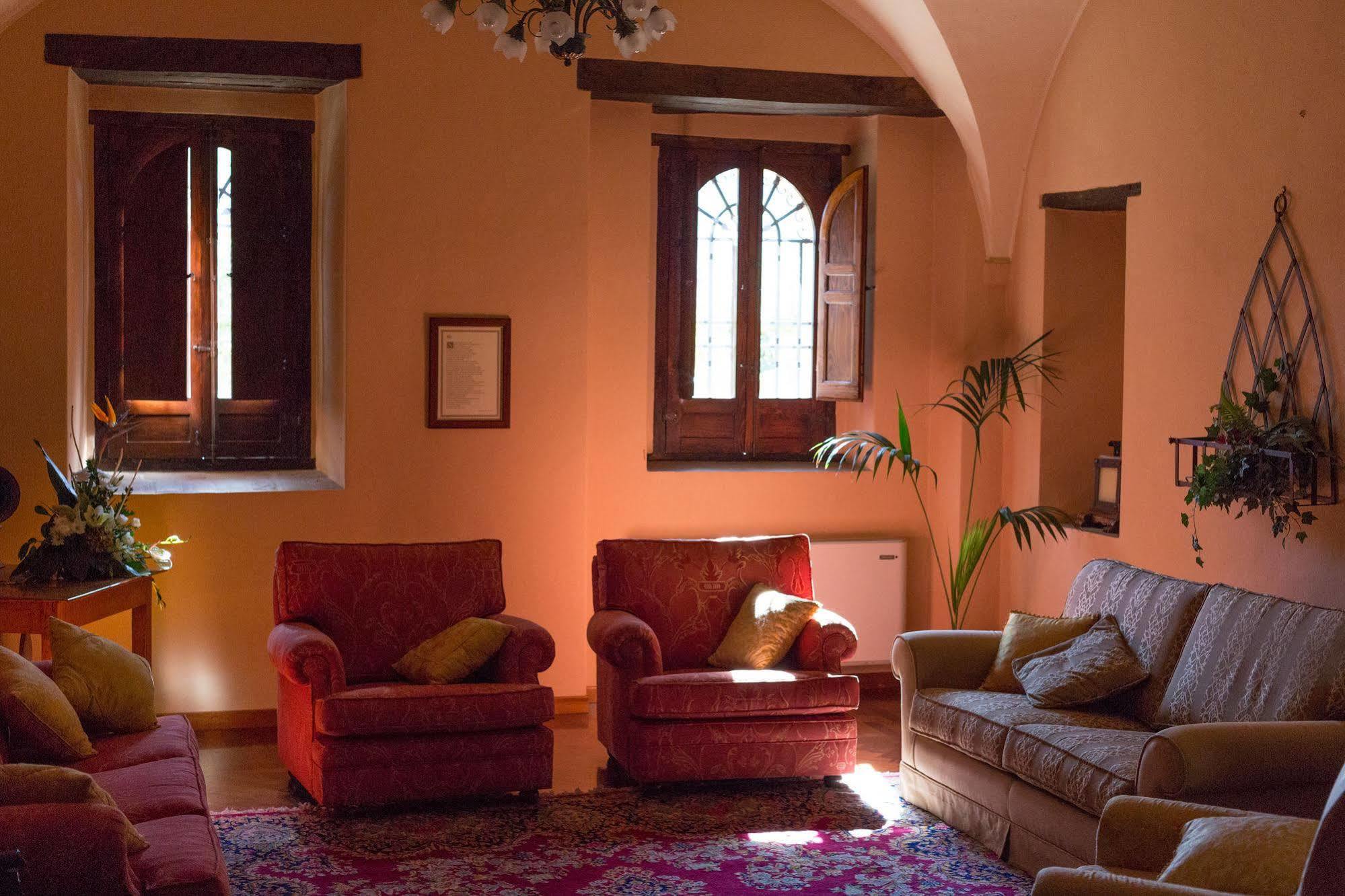 Villa Vomano Corte Dei Tini מראה חיצוני תמונה
